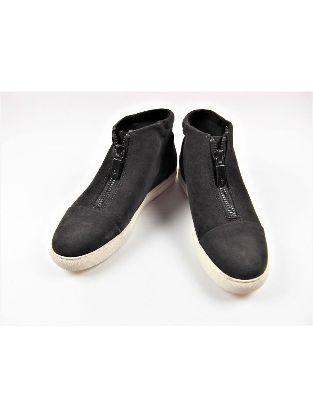 Kenneth Cole New York Women s Kayla Black Suede Sneakers/Shoes Size 6M pre-owned